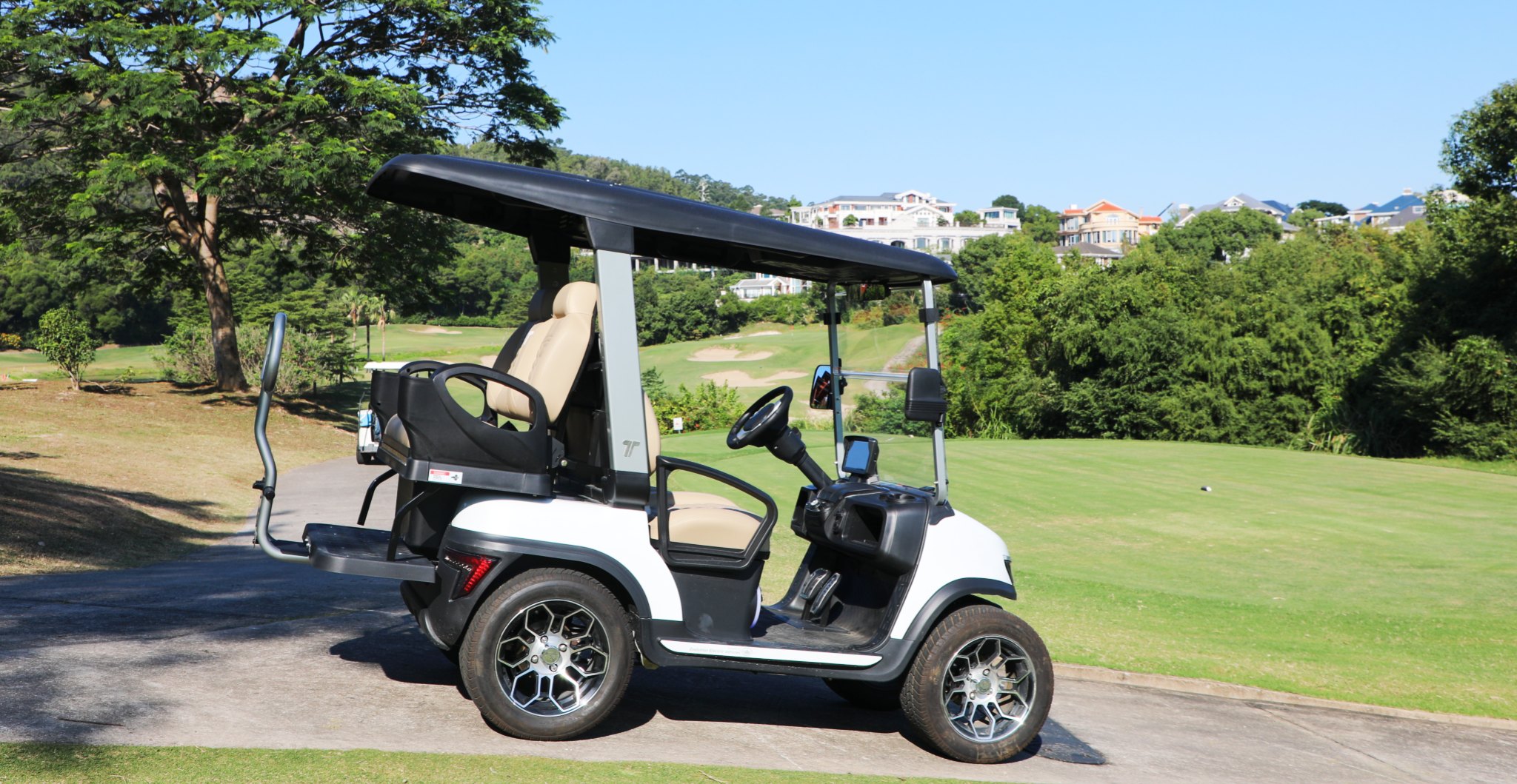 TARA Neighborhood Electric Vehicles in Tourism, Campuses, and Communities